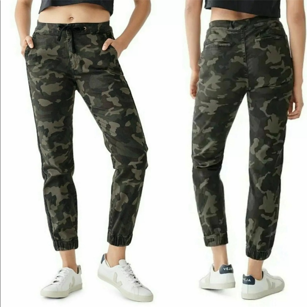 DL1961 Gwen Camouflage Jogger Pant Size 25 EUC